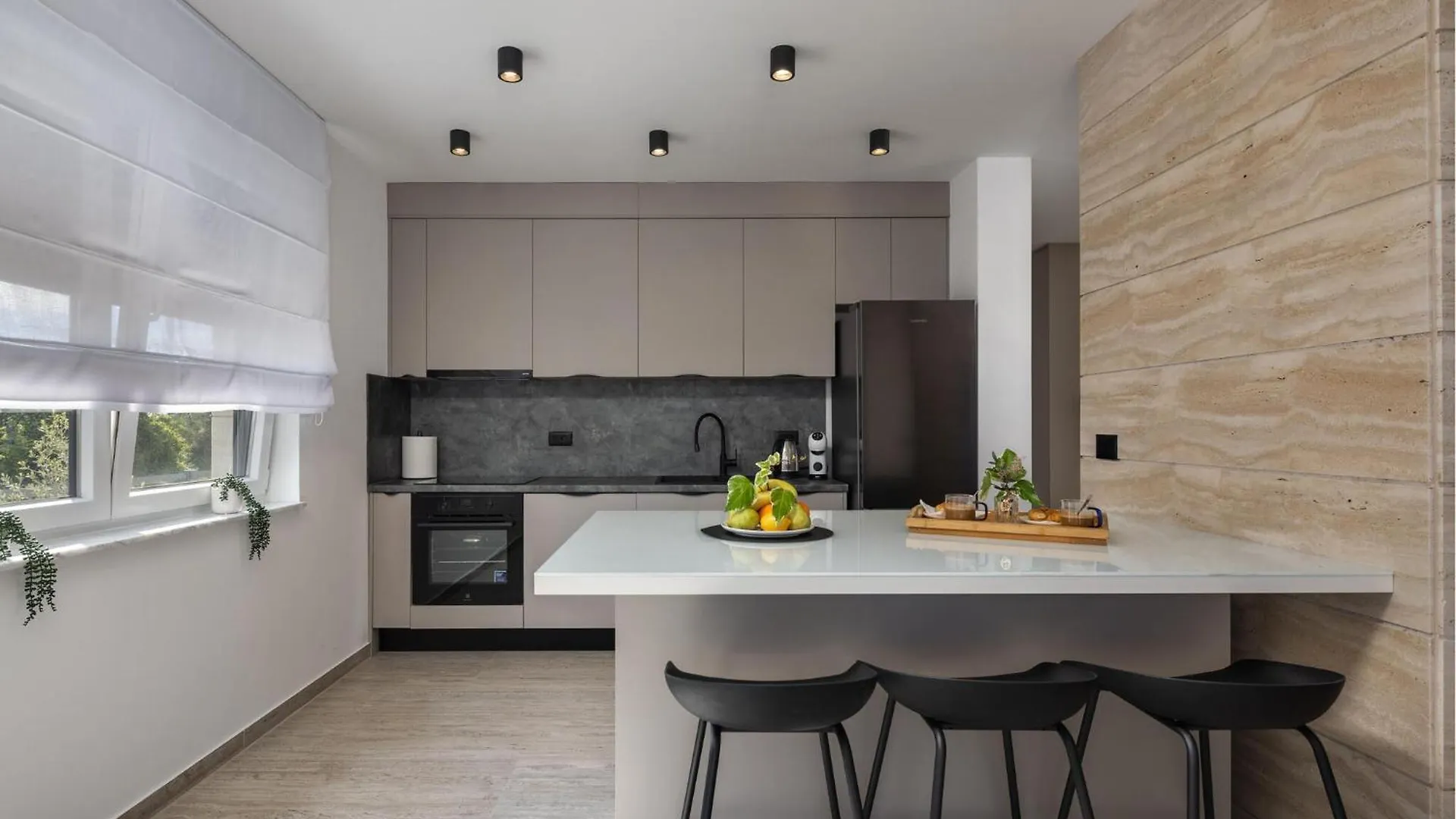 3 Bedroom Nice Apartment In Kozino Croatia