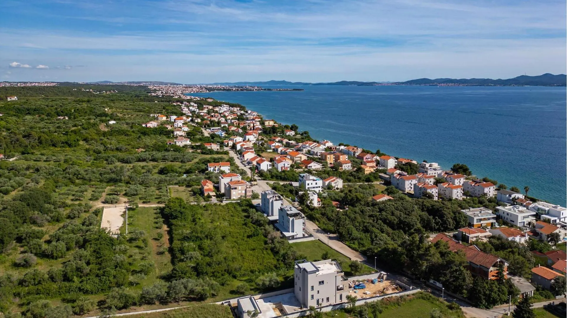 3 Bedroom Nice Apartment In Kozino