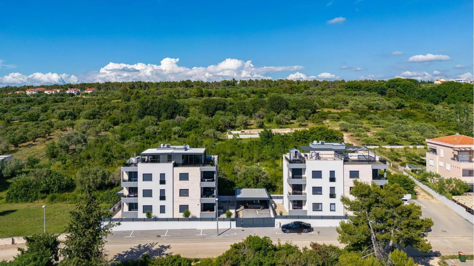 3 Bedroom Nice Apartment In Kozino