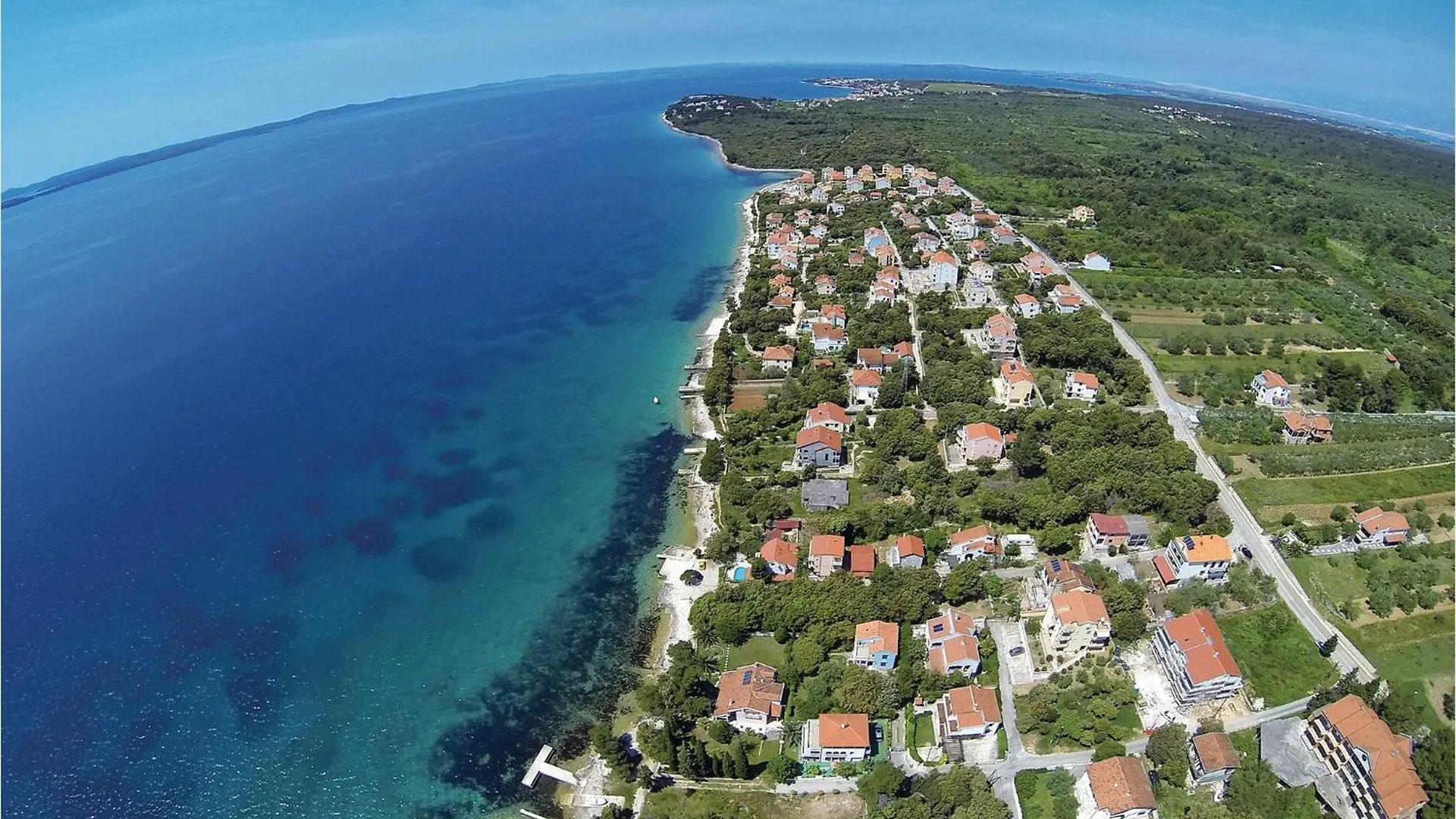 3 Bedroom Nice Apartment In Kozino